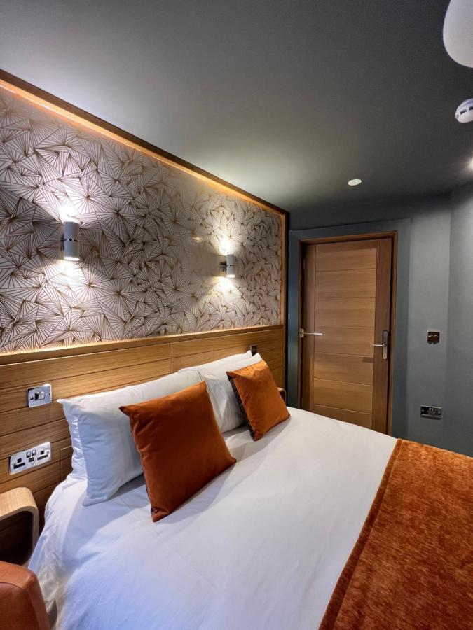 Lough Rooms At The Artisan Странгфорд Екстериор снимка