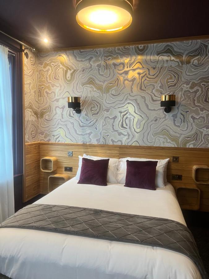 Lough Rooms At The Artisan Странгфорд Екстериор снимка
